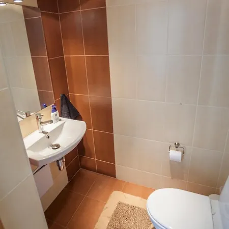 Apartamento Tuvi - Suure Roduga, Labi Kahe Korruse